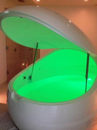 HMHF Green float tank